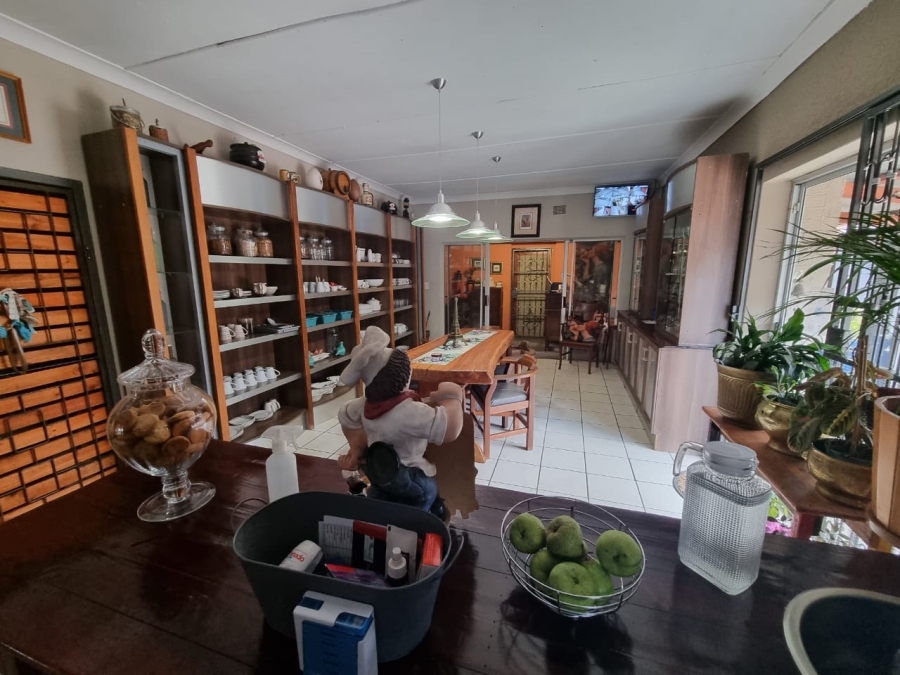 8 Bedroom Property for Sale in Parys Free State